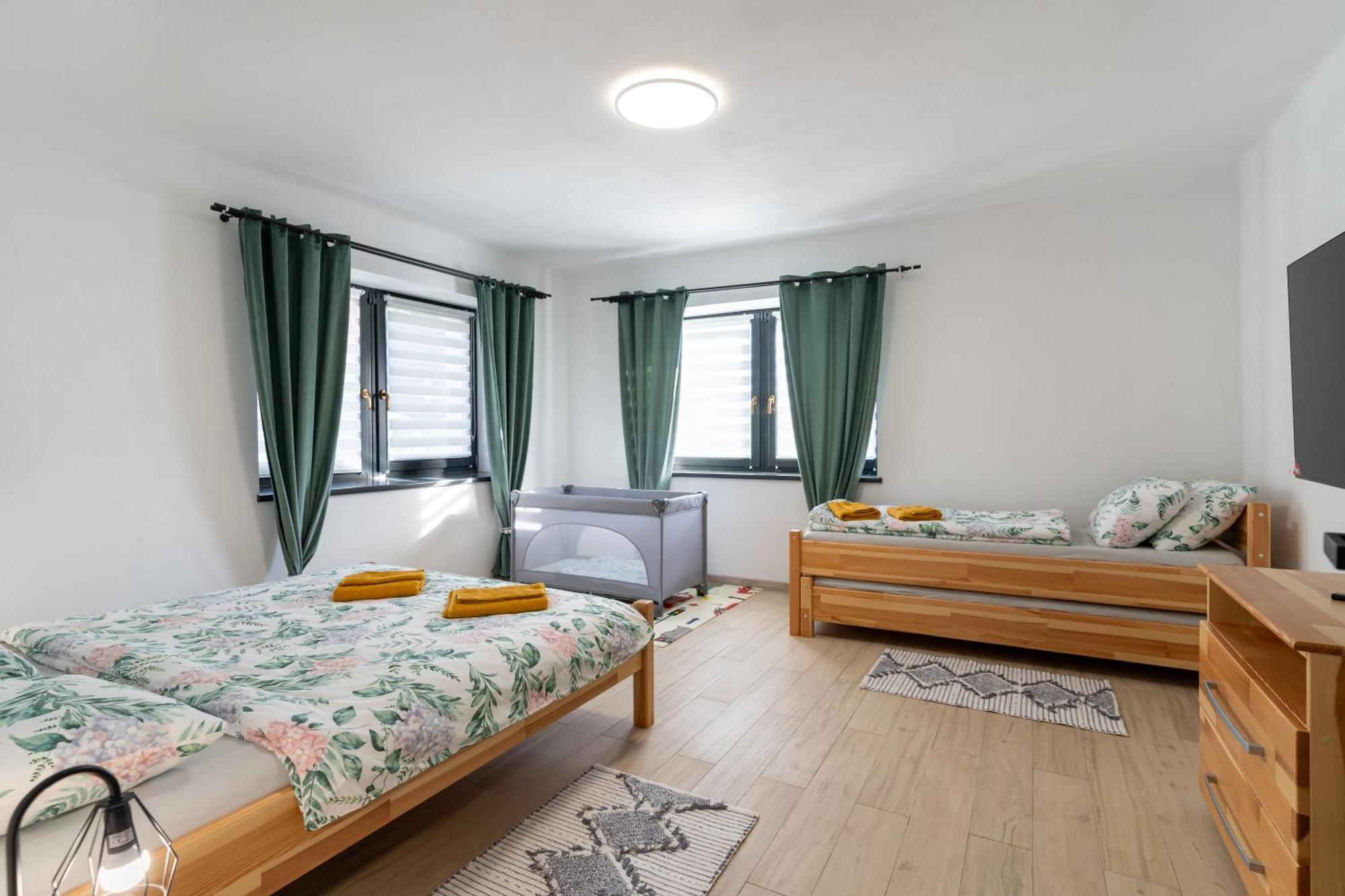 Apartments Ziar 114 Екстер'єр фото
